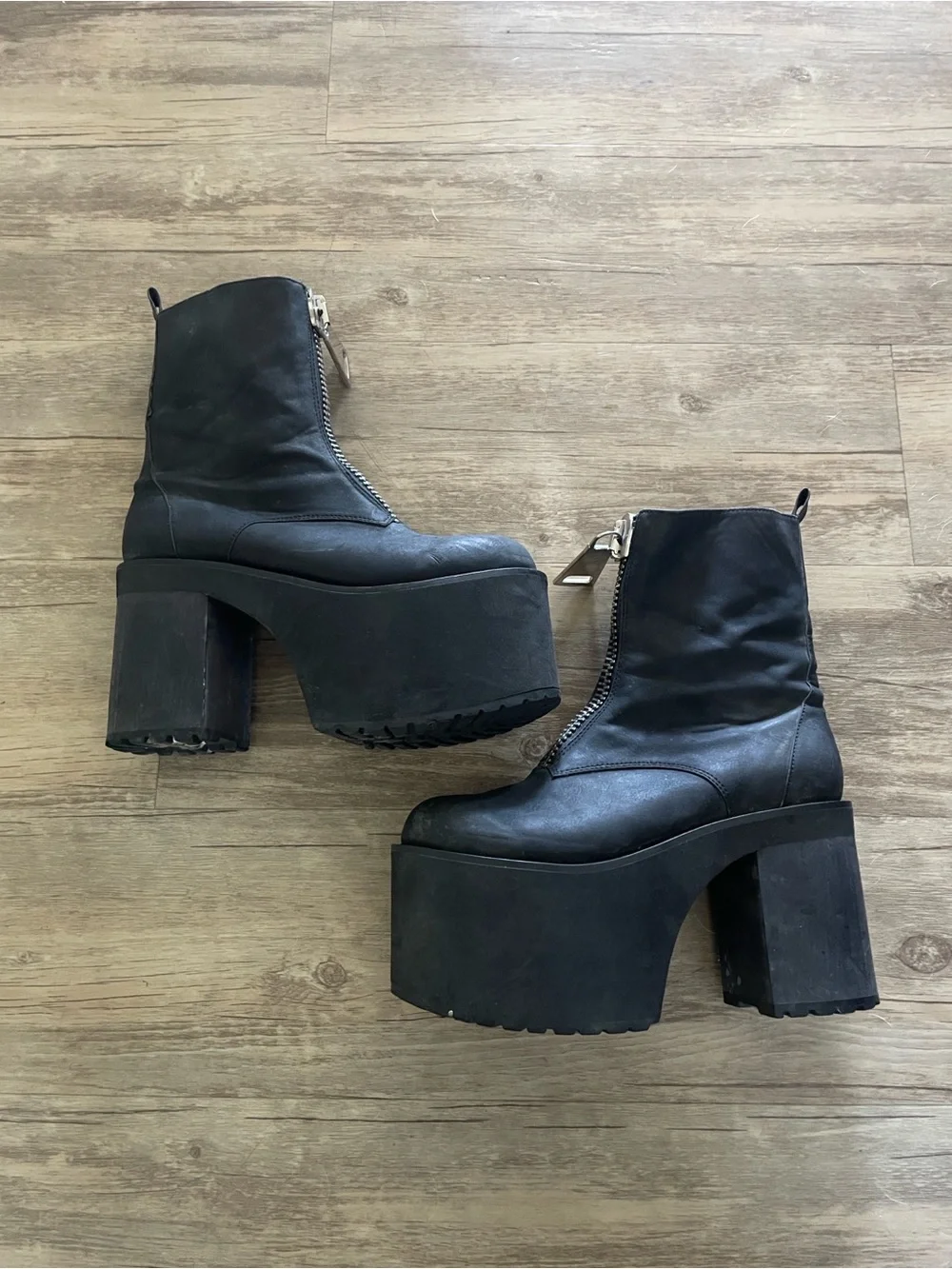Current Mood Dolls Kill Platform Heeled Zipper Boots In Black